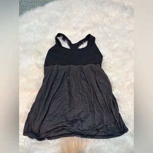 Lululemon black/grey tank size 6